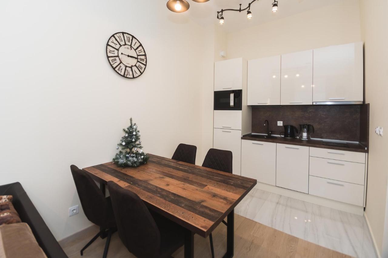 Montesun Boka Apartments Budva Eksteriør billede