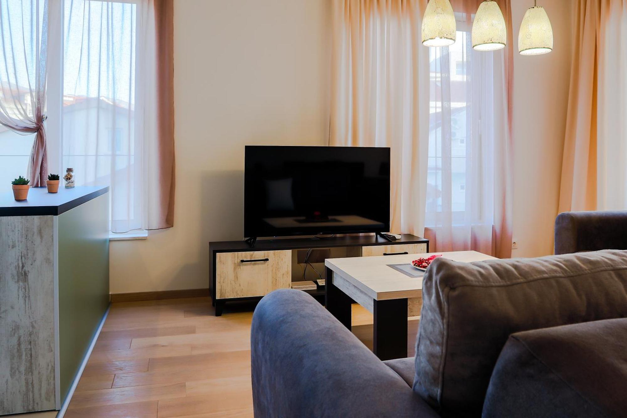 Montesun Boka Apartments Budva Værelse billede