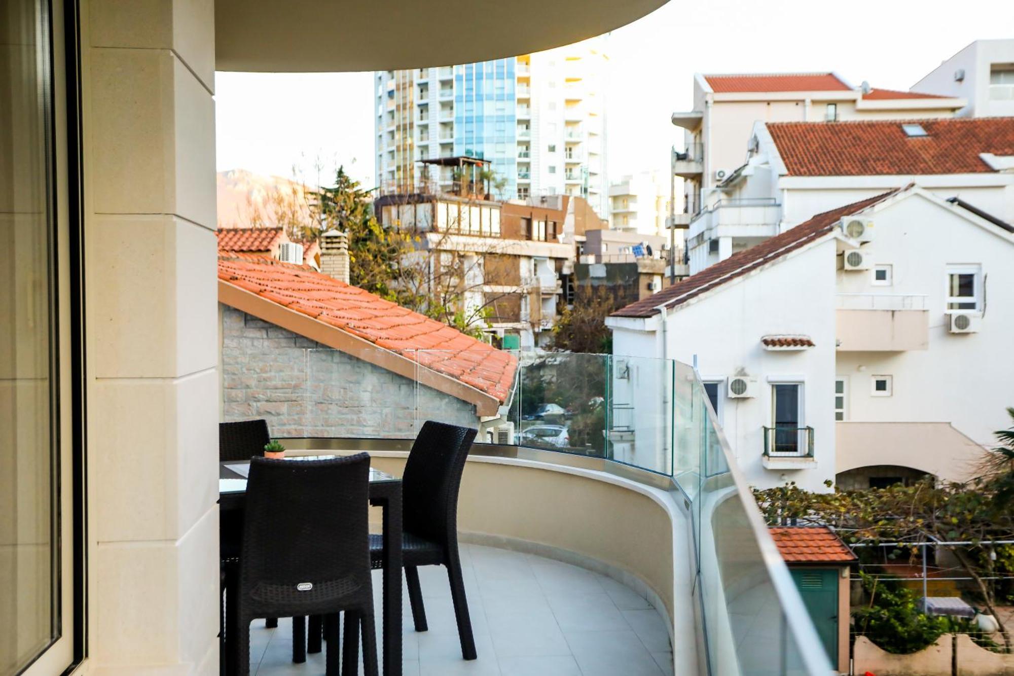 Montesun Boka Apartments Budva Værelse billede